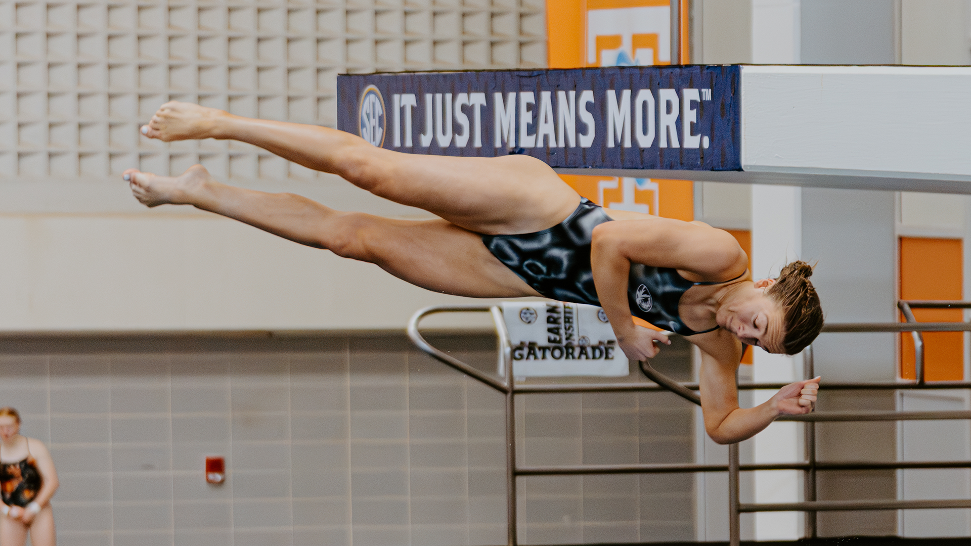Diving Primed for NCAA Zone Diving Competition - University of