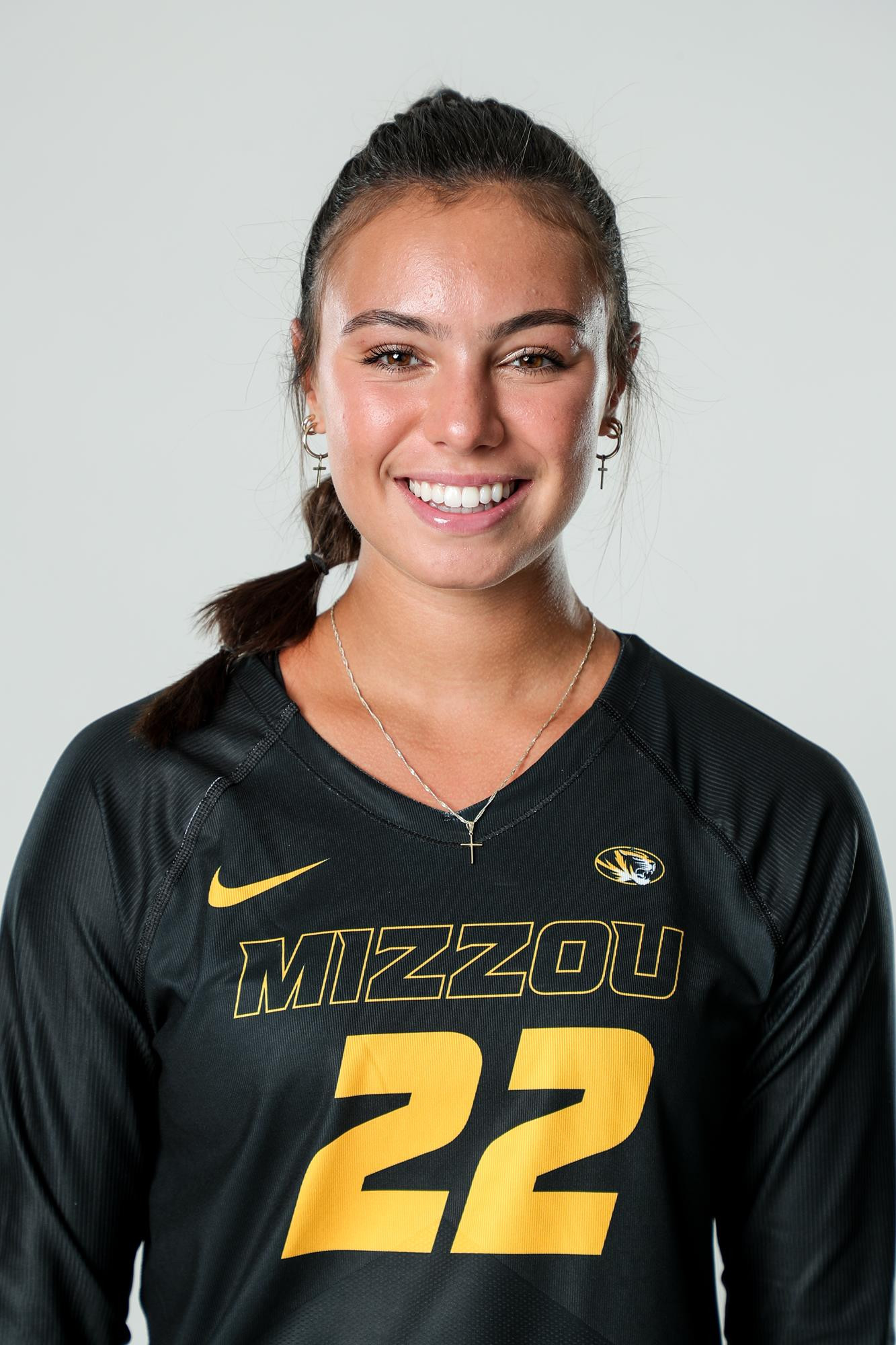 Riley Buckley - 2022 Volleyball Roster - University of Missouri ...
