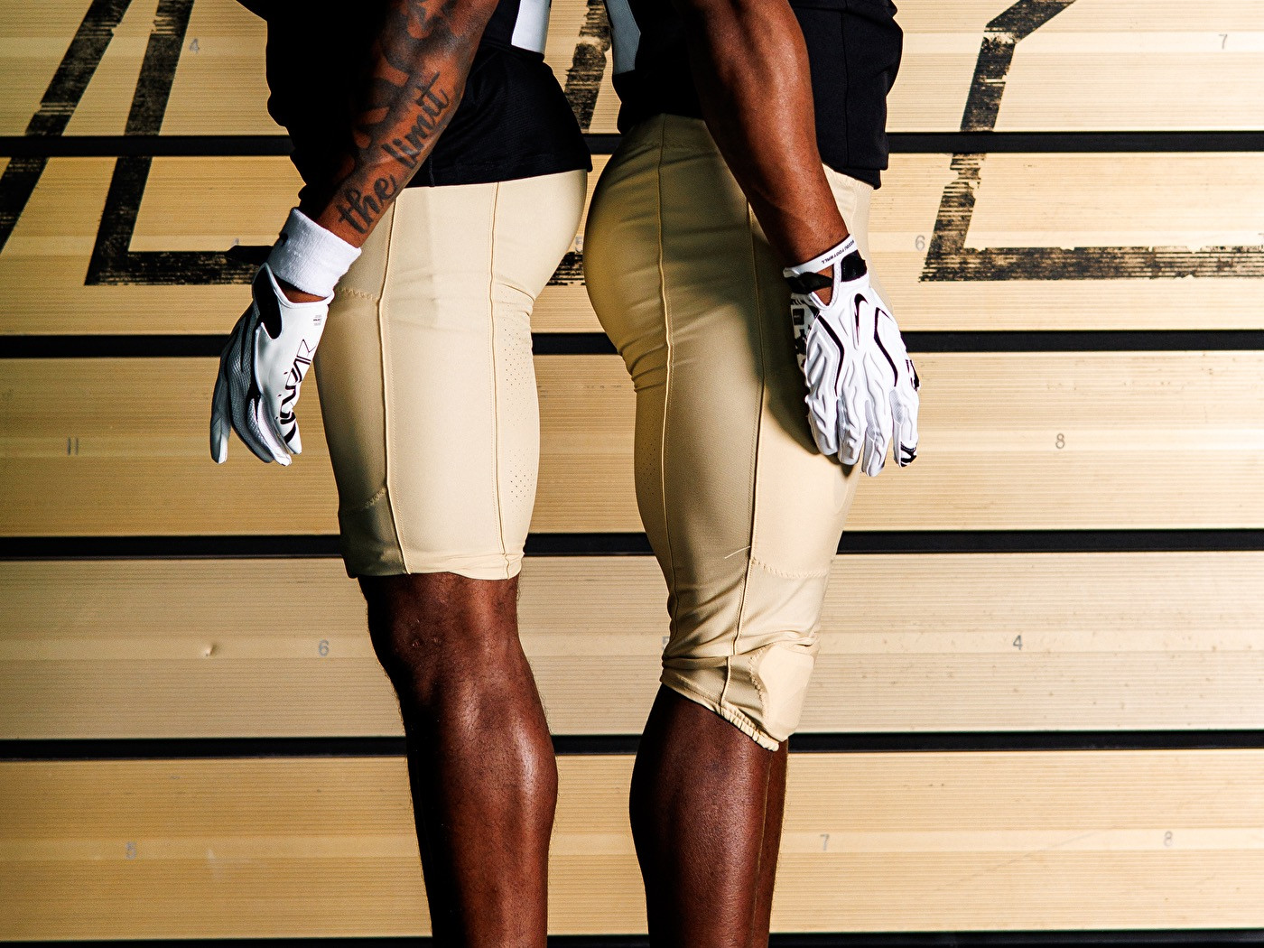 20260811_Throwback Uniform_Ahmad Hardy, Jamal Roberts_DG-3